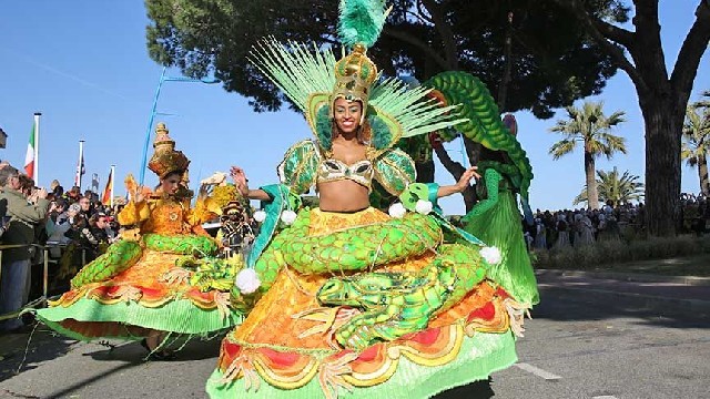 Fête du Mimosa : Grand Corso Fleuri