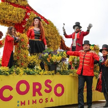Corso du Mimosa_Sainte-Maxime